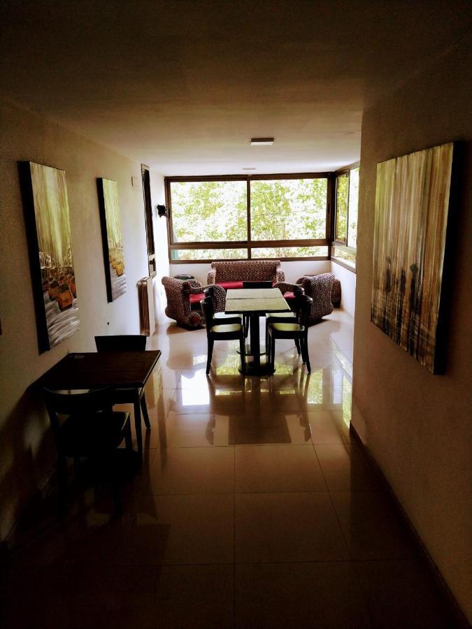 Hotel Hurlingham 维拉卡洛斯帕兹 外观 照片