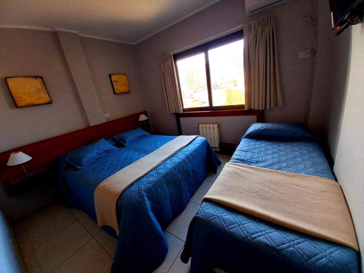 Hotel Hurlingham 维拉卡洛斯帕兹 外观 照片