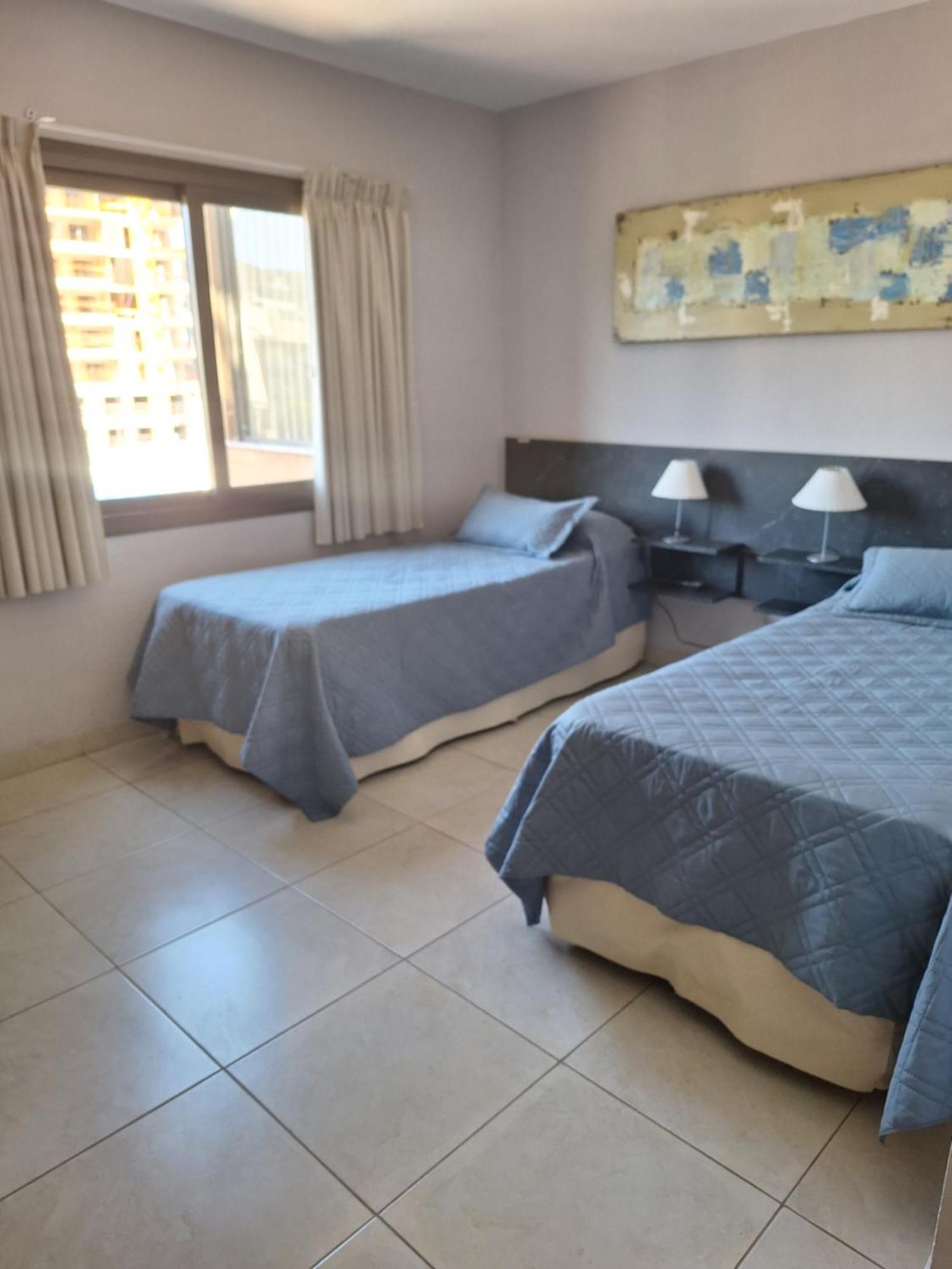 Hotel Hurlingham 维拉卡洛斯帕兹 外观 照片