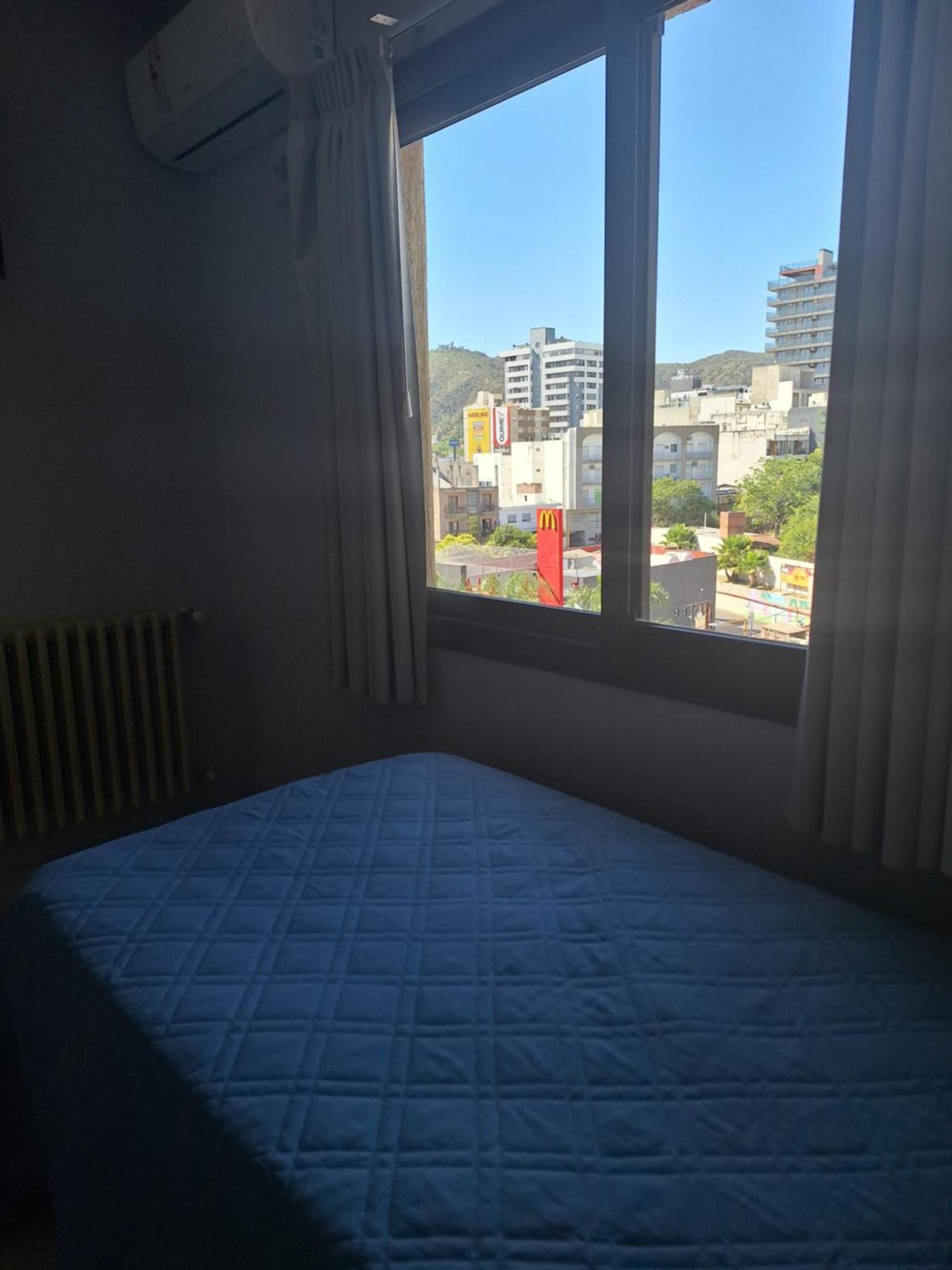 Hotel Hurlingham 维拉卡洛斯帕兹 外观 照片