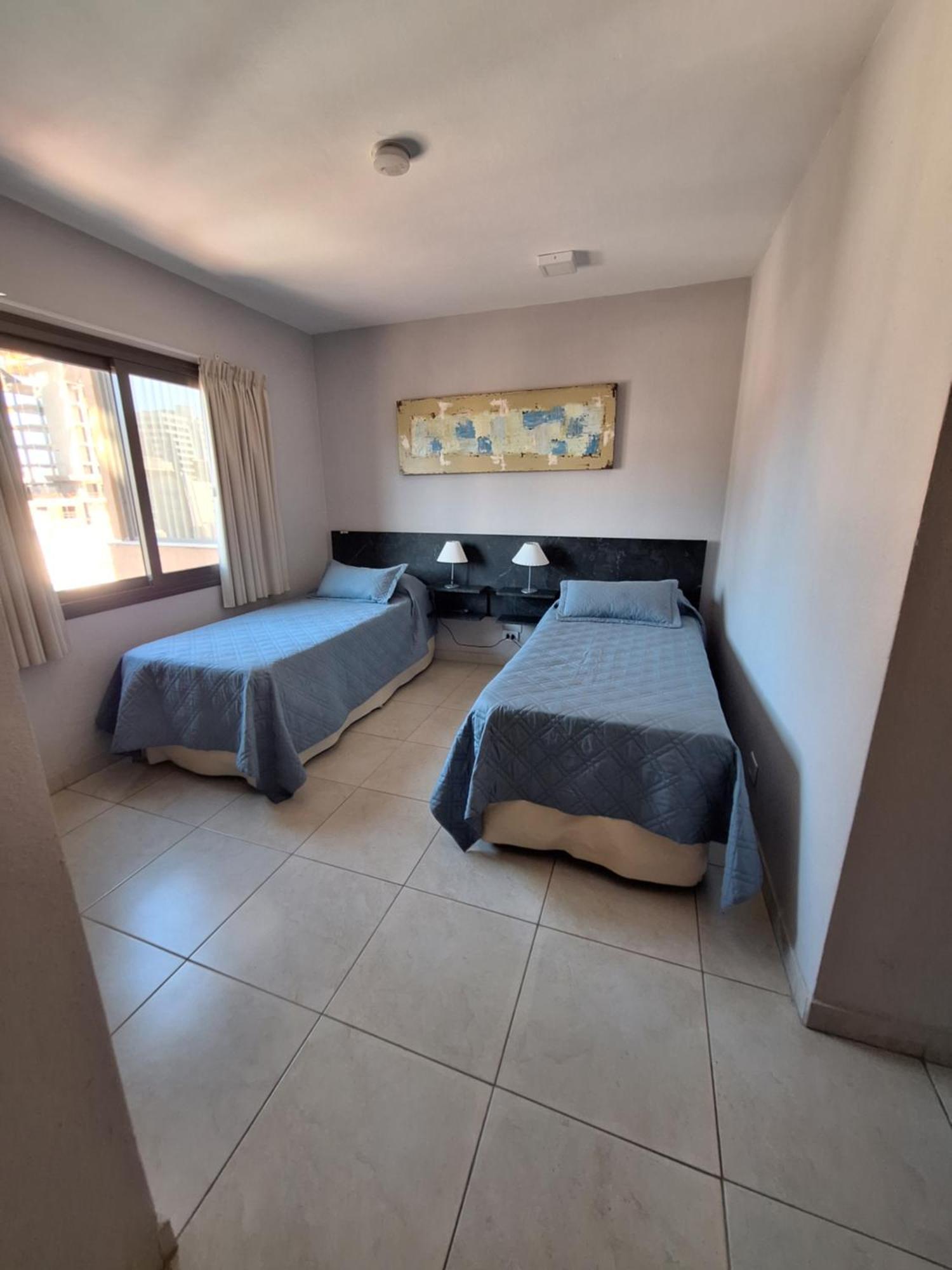 Hotel Hurlingham 维拉卡洛斯帕兹 外观 照片