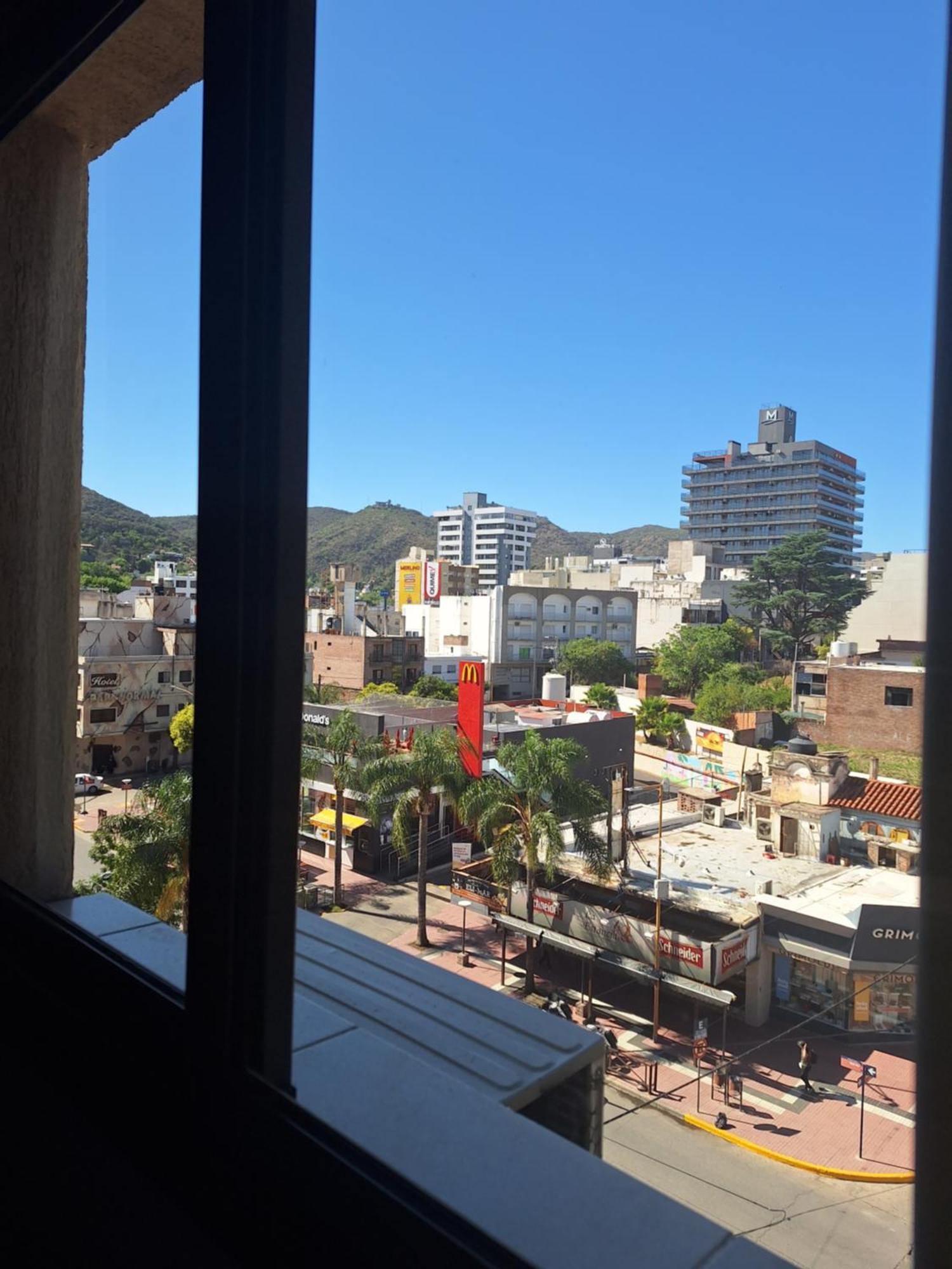 Hotel Hurlingham 维拉卡洛斯帕兹 外观 照片